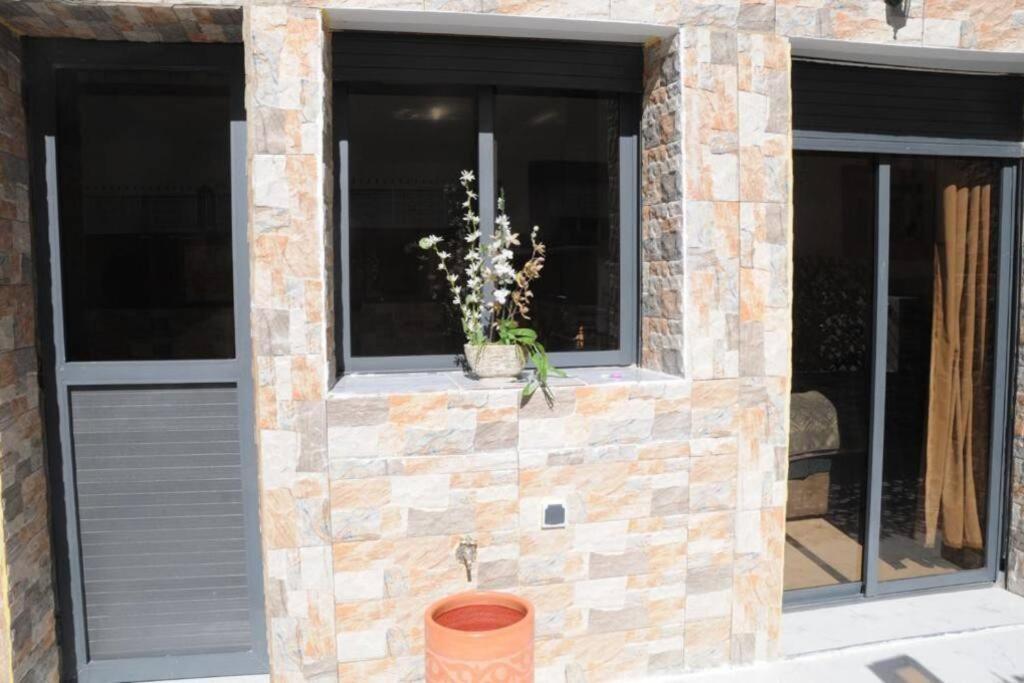 Appartement Meuble Et Bien Situe 메크네스 외부 사진